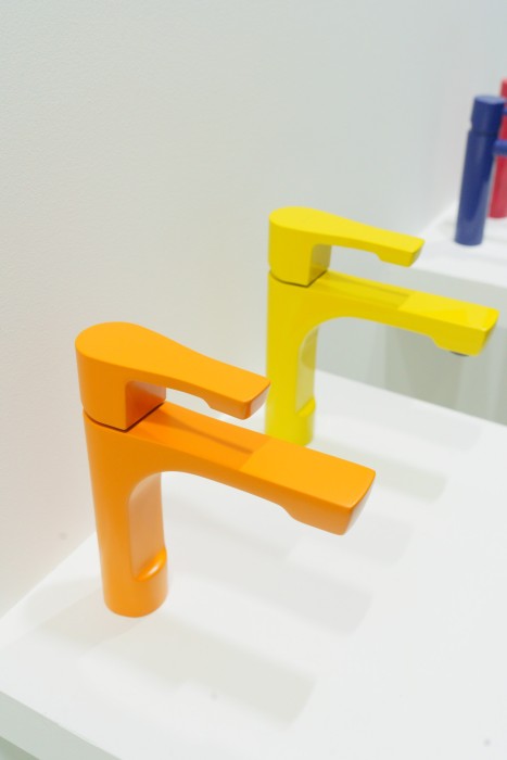 Смеситель для раковины, внешнего монтажа, без донного клапана, Giulini Ego, окрашивание RAL арт. 5705/SCCRAL