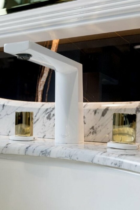 Смеситель для раковины, золото, Venturo Boheme 150-WG-TOUCH