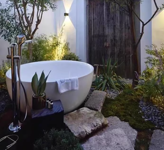 Ванна акриловая 135 см круглая, отдельностоящая, цвет белый