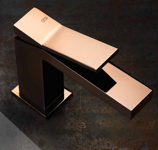 Смеситель для душа Gessi Rettangolo K цвет розовое золото pvd арт. 53109030