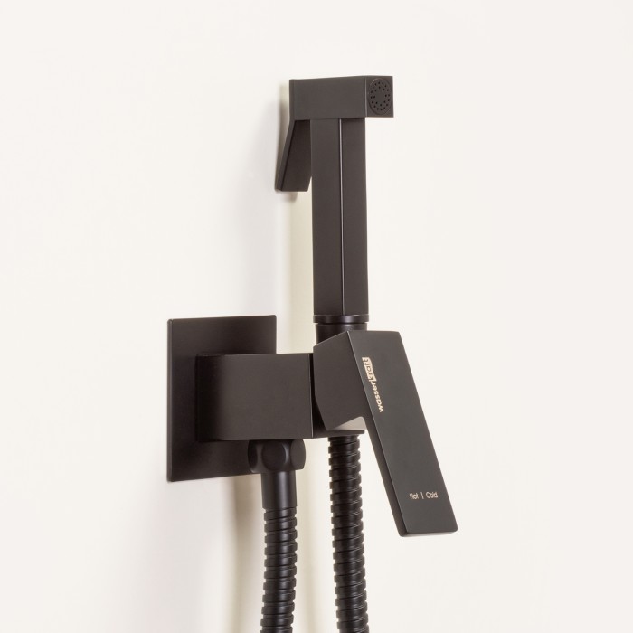 Встраиваемый смеситель для душа с гигиенической лейкой WasserKRAFT арт. A71638