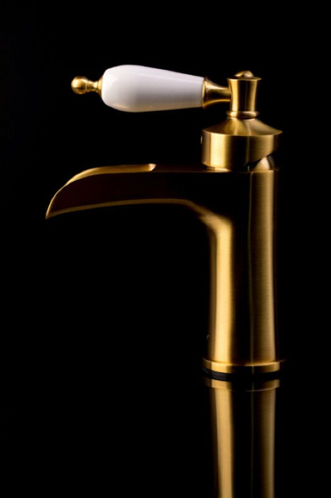 Смеситель для раковины, бронза, Vogue Boheme 201