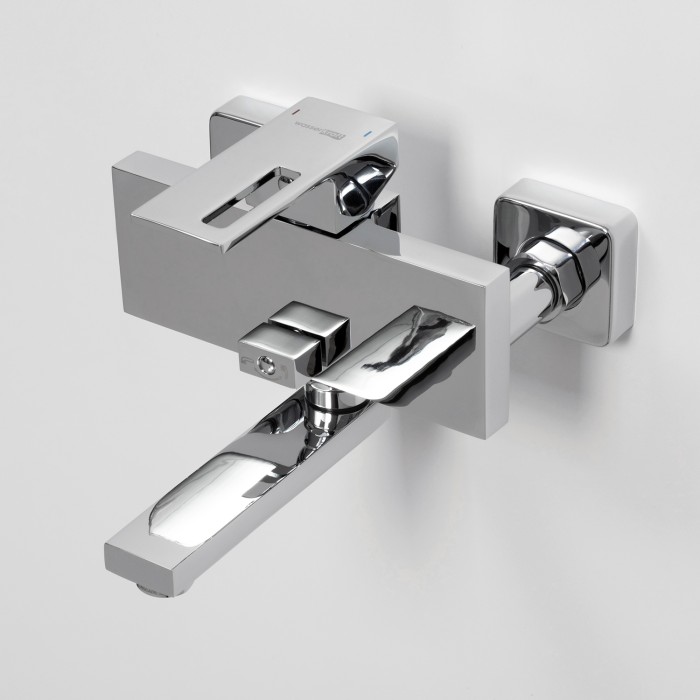 Смеситель для ванны с коротким изливом Alme 1500 WasserKRAFT арт. 1501