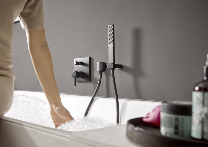 Ручной душ Rainfinity Hansgrohe, хром арт. 26866340
