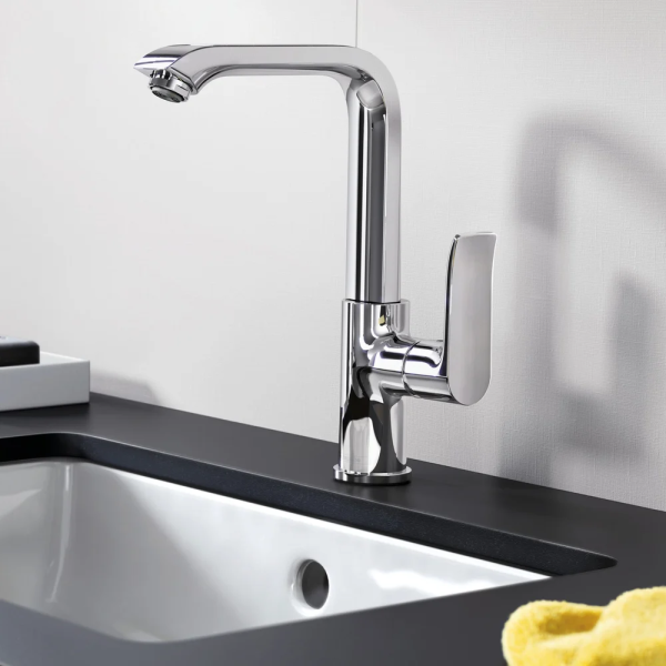 Смеситель для раковины с поворотным изливом, Hansgrohe Metris, хром арт. 31187000
