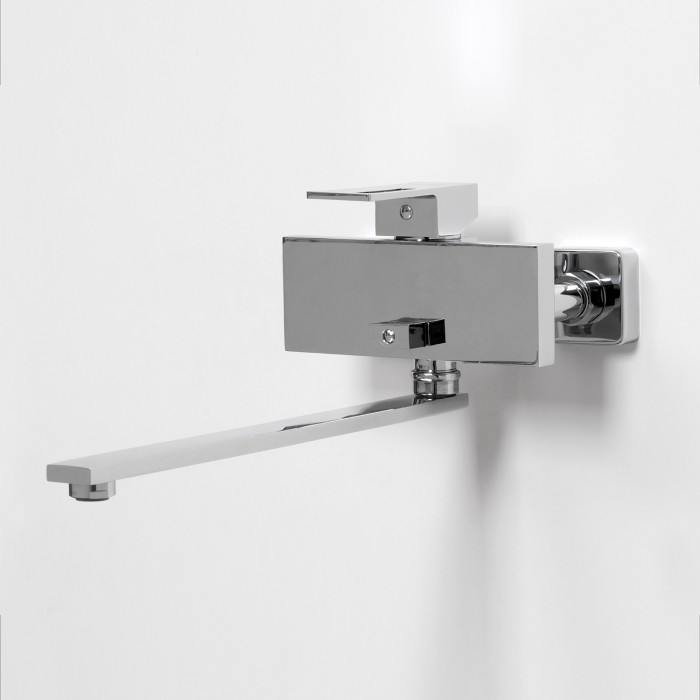 Смеситель для ванны с длинным изливом Alme 1500 WasserKRAFT арт. 1502L