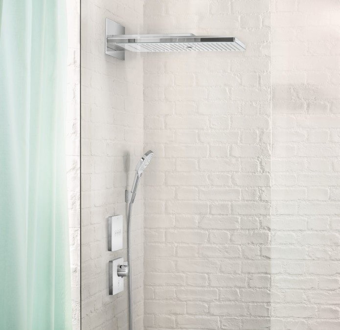 Верхний душ с настенным креплением скрытого монтажа Rainmaker Select Hansgrohe, белый, хром арт. 24011400