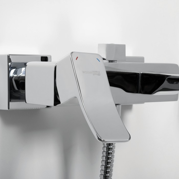 Смеситель для ванны с коротким изливом Aller 1060 WasserKRAFT арт. 1061