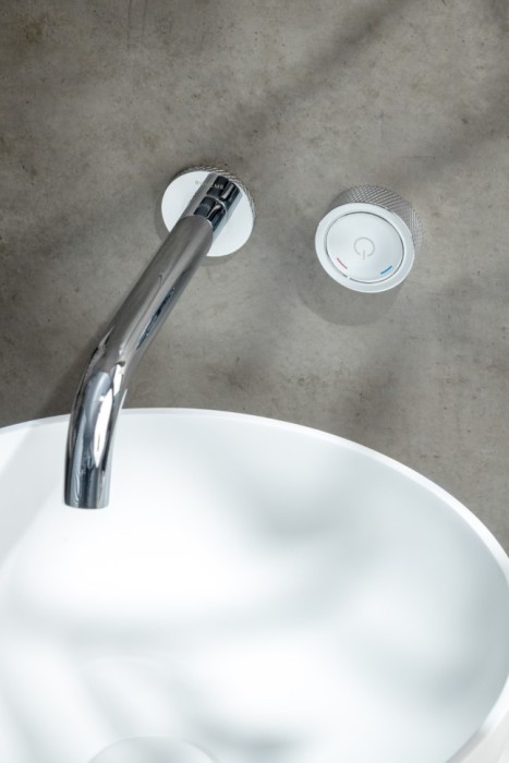 Смеситель автоматический для раковины из стены на 2 отв. Chrome, Boheme Tech - 158/2-CR