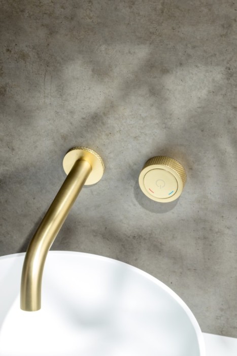 Смеситель автоматический для раковины из стены на 2 отв. Matt gold, Boheme Tech - 158/2-MG