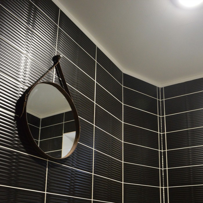 Зеркало D610 c подсветкой и диммером, бесконтактный сенсор, коричн кожа, Azario Капитан - LED-00002332