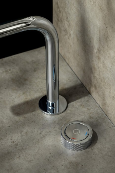 Смеситель автоматический для раковины на 2 отв. Chrome, Boheme Tech - 158-CR