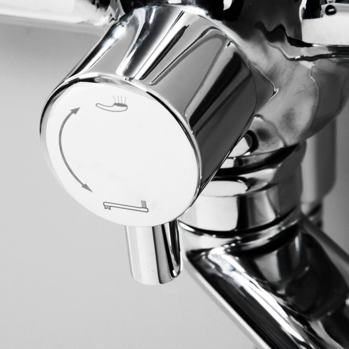 Смеситель для ванны с длинным изливом Main 4100 WasserKRAFT арт. 4102L