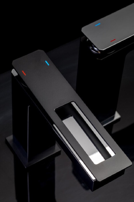 Смеситель для раковины, черный, Q Boheme 142-BCR